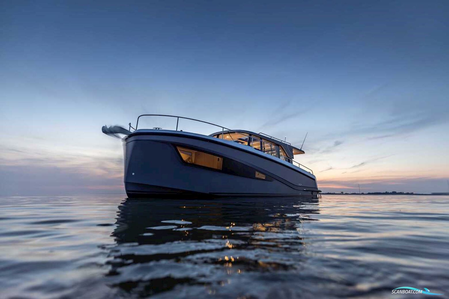 DELPHIA YACHTS 10 Sedan