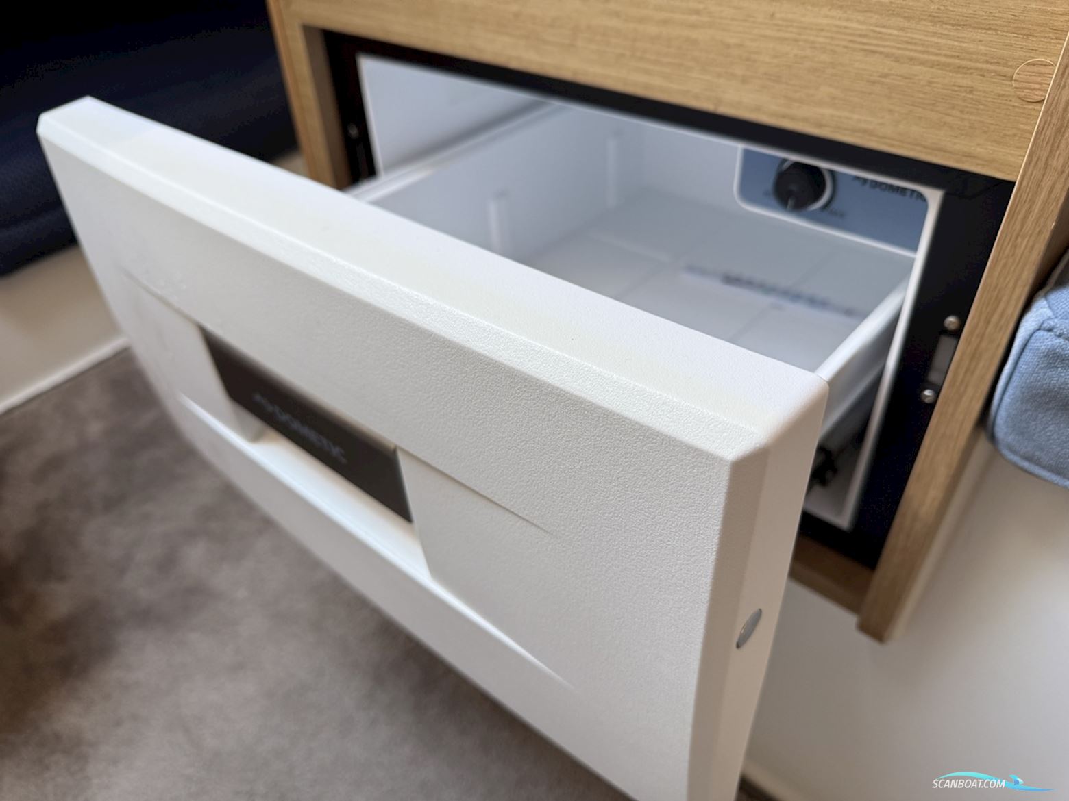DELPHIA YACHTS Nano