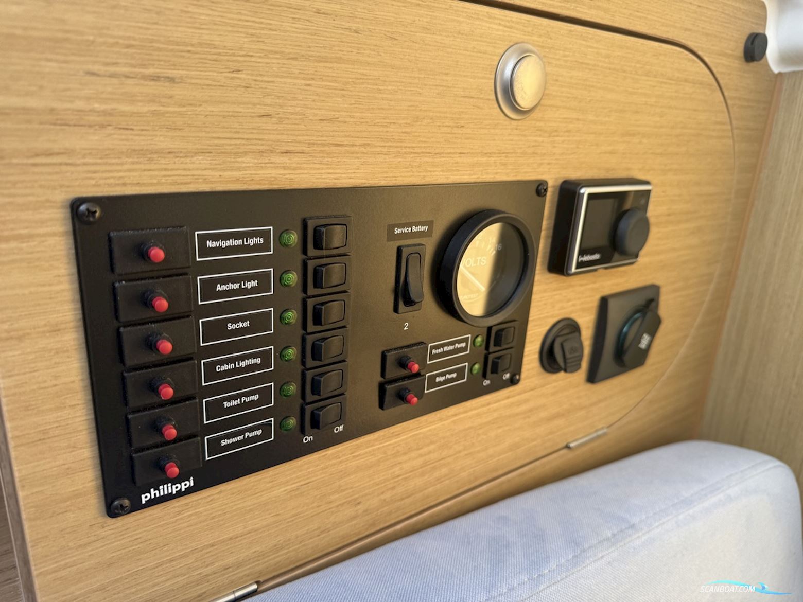 DELPHIA YACHTS Nano
