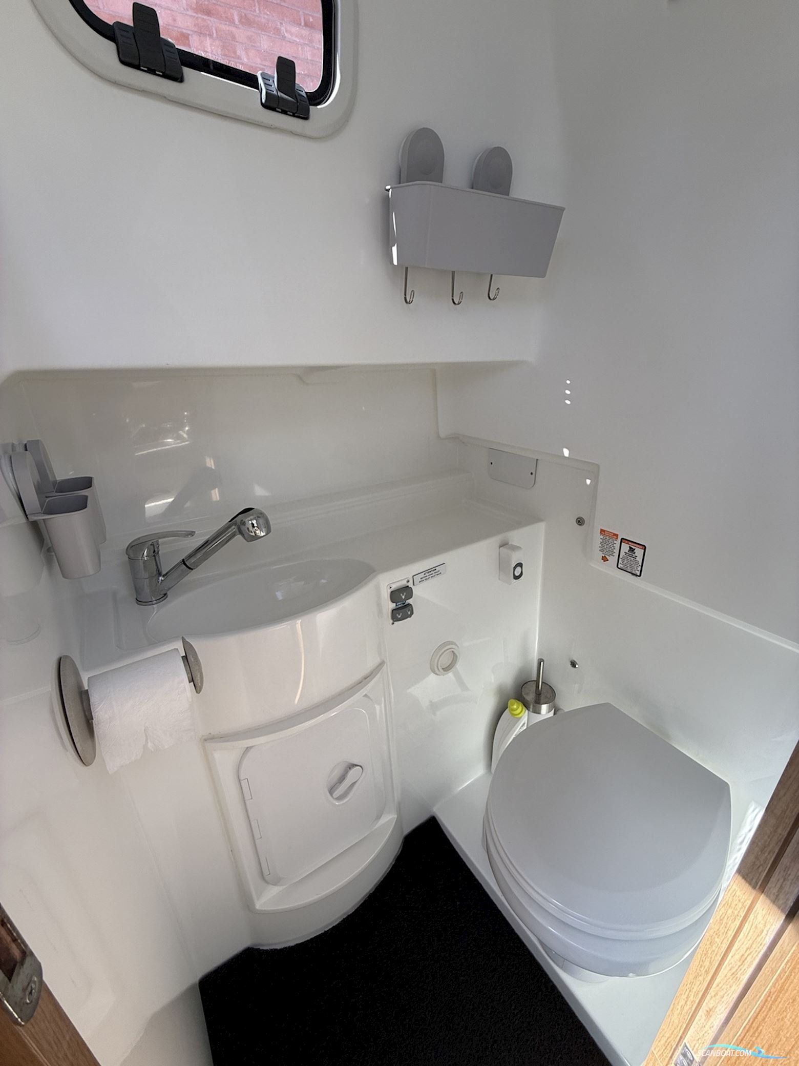 DELPHIA YACHTS Nano