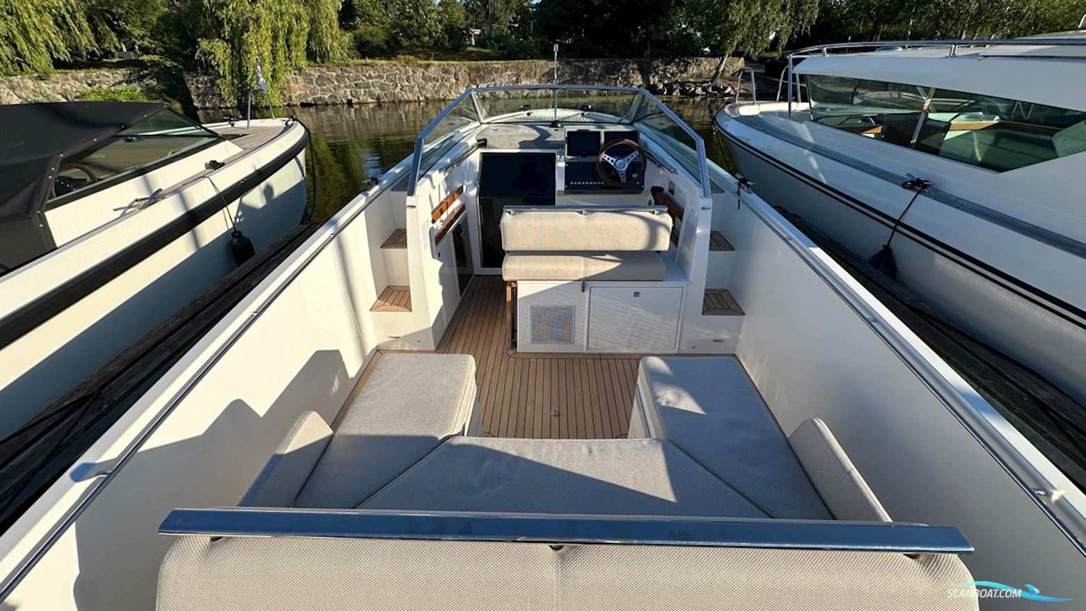 Delta 26 Open