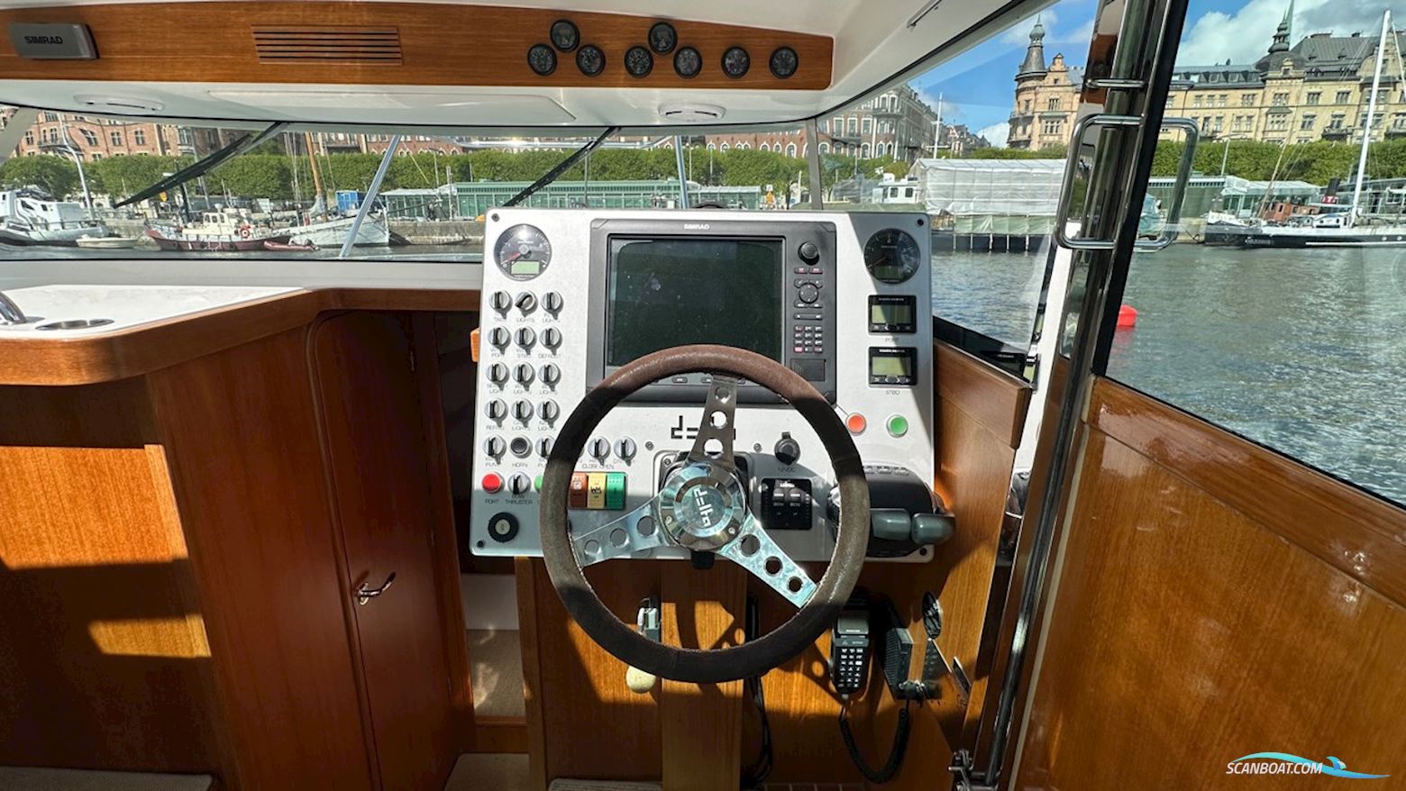 Delta 34 SW