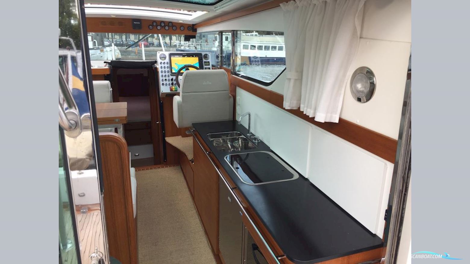 Delta 34 SW