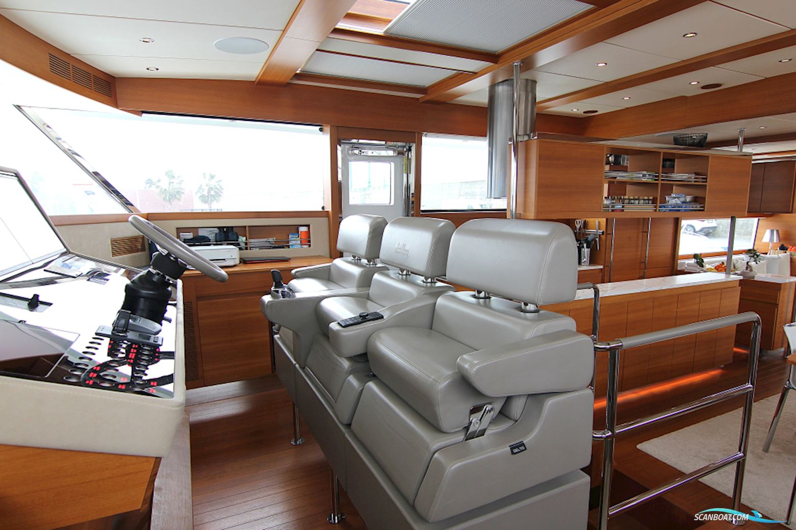 Delta Powerboats 88 Carbon