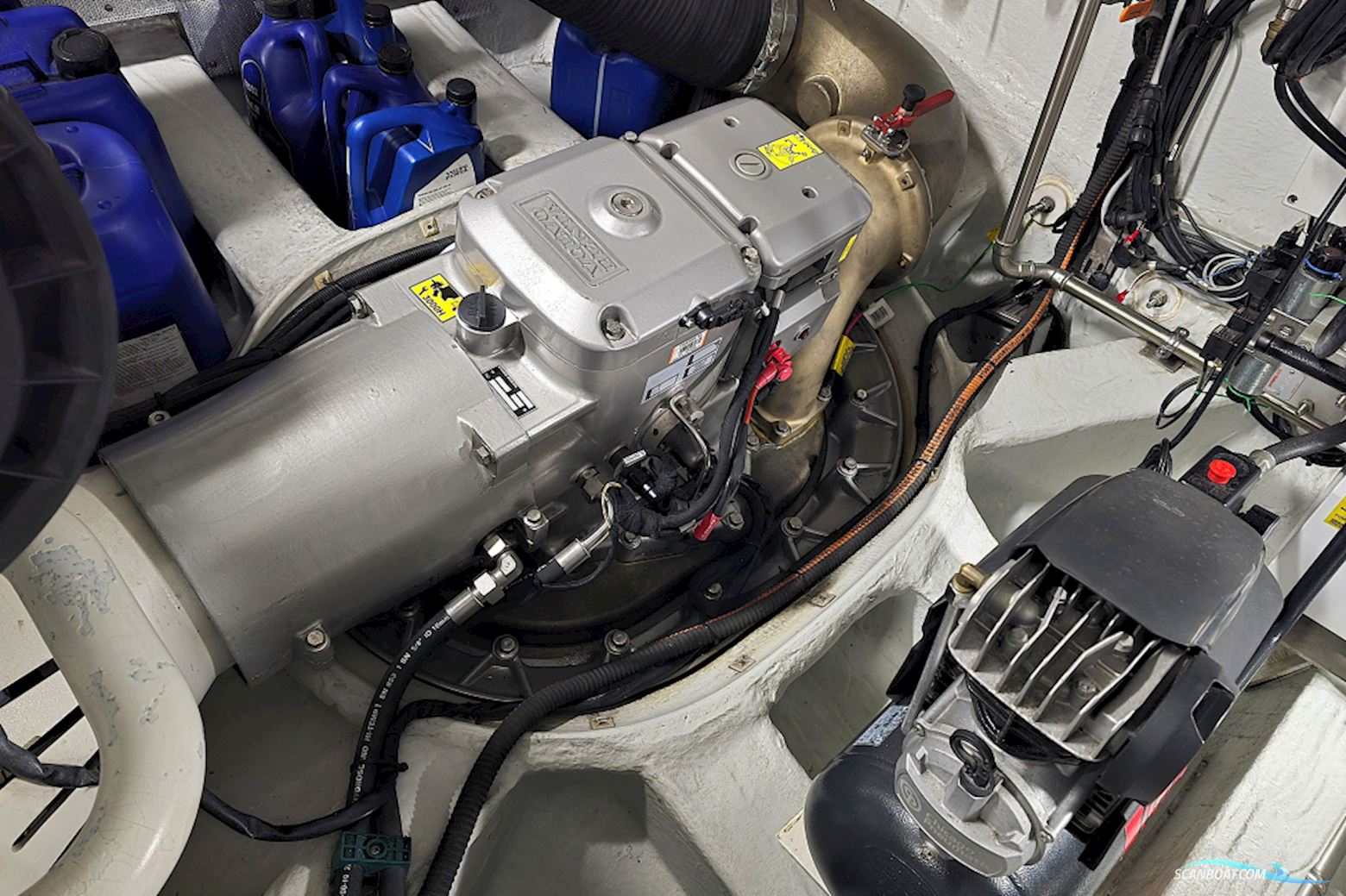 Delta Powerboats 88 Carbon