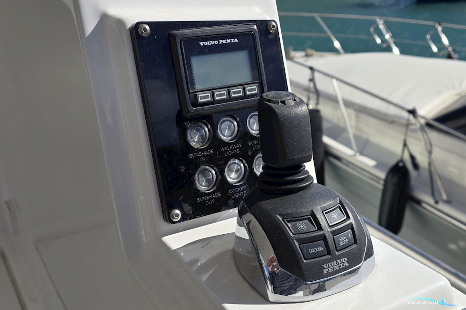 Delta Powerboats 88 Carbon