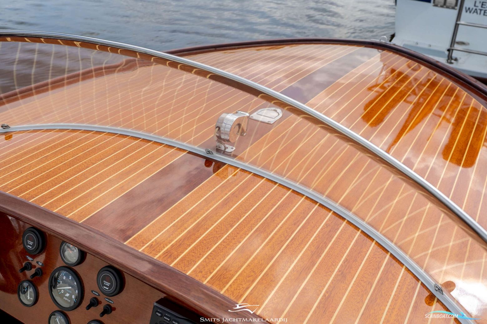 Divank Uscire 635
