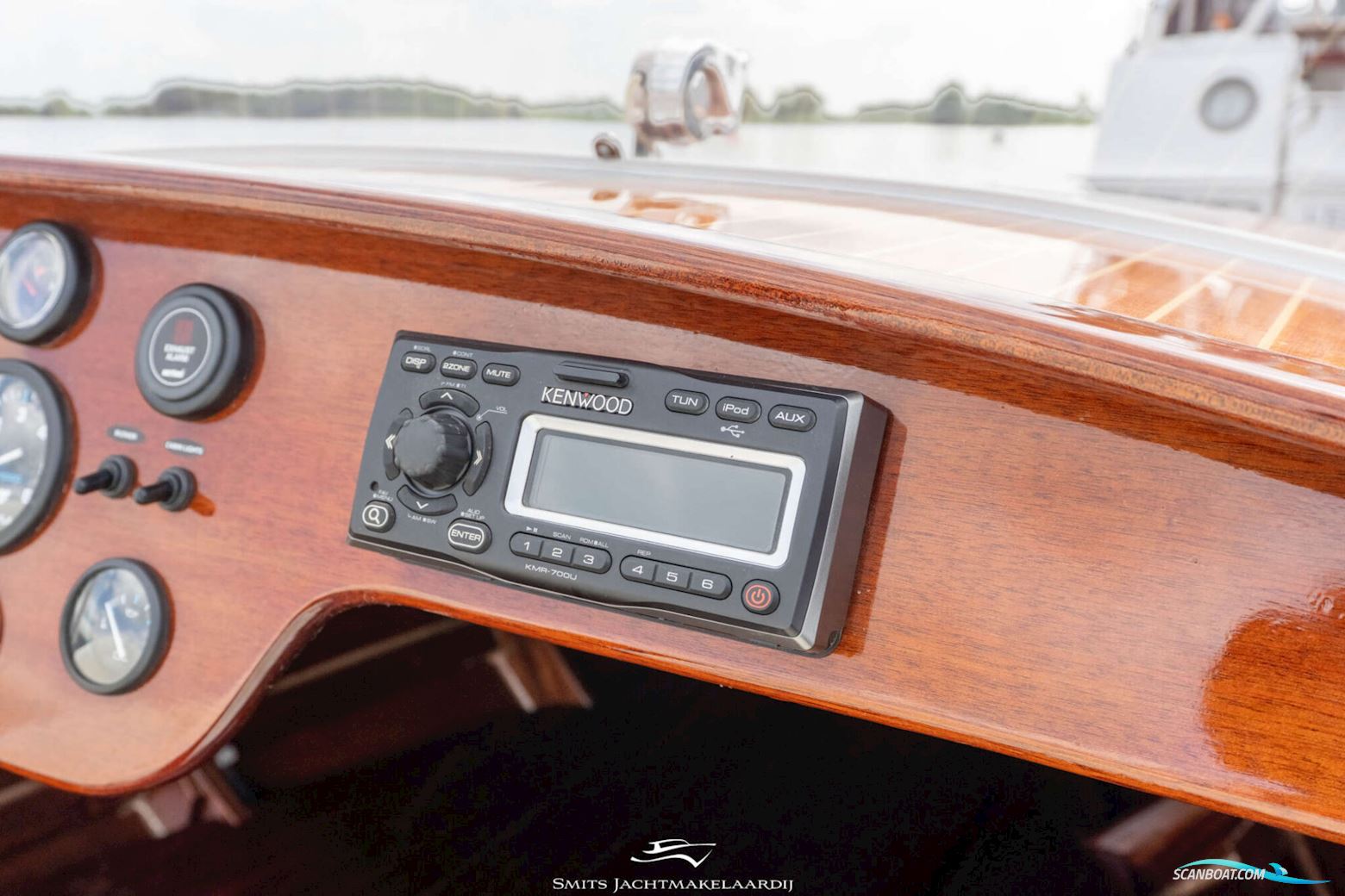 Divank Uscire 635