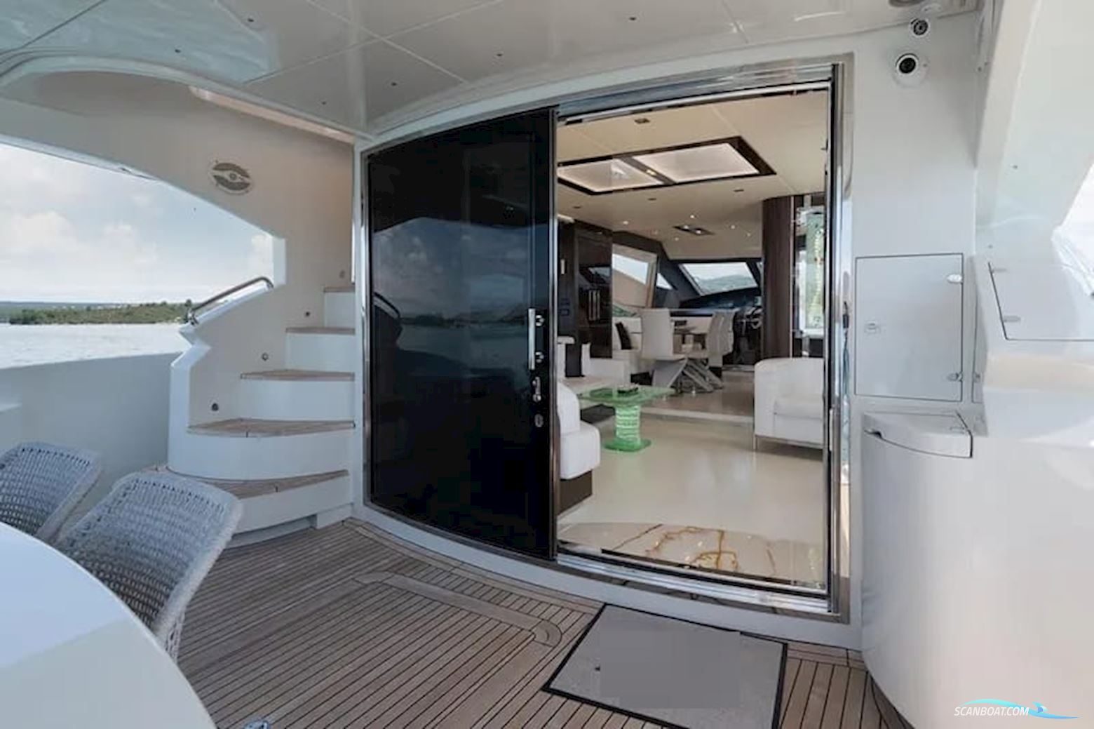 Dominator 720 S