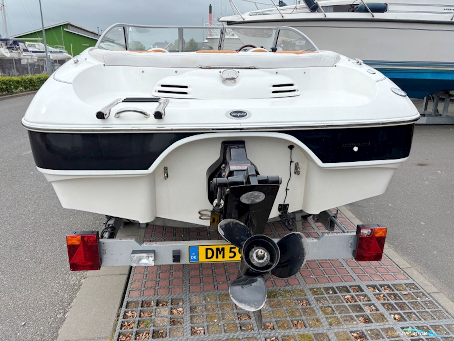 Doral 190 Sunquest Bowrider