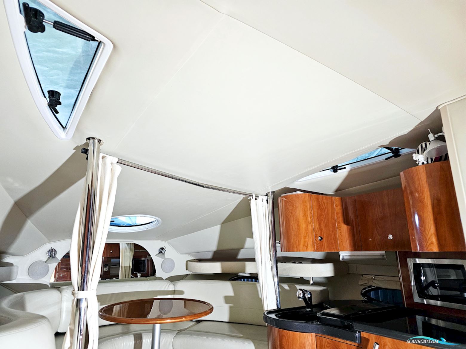 Doral 330 Elegante Volvo Penta D4-260 EVC