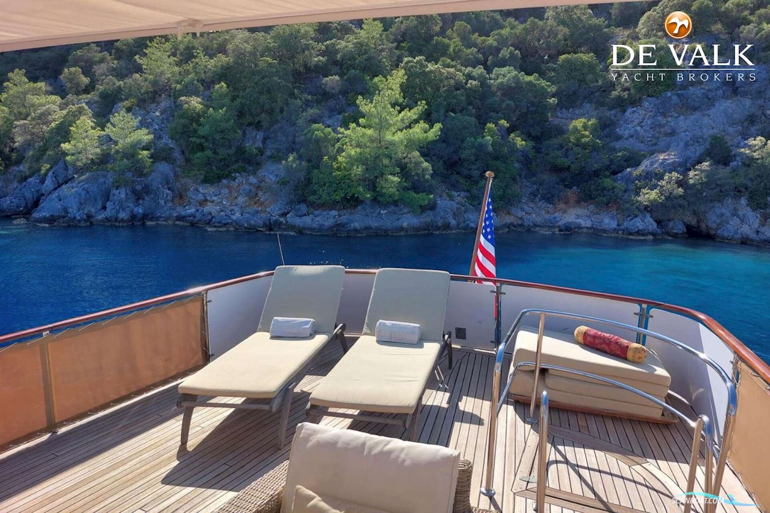 DUTCH Steel Motor Yacht