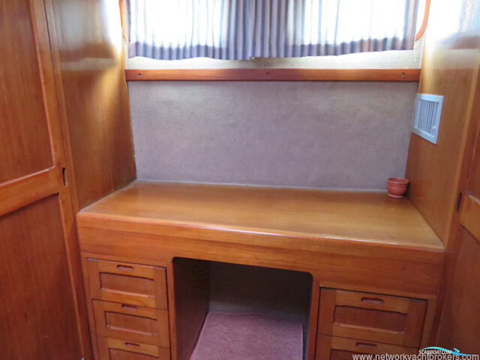 Dutch Yacht Builders  Altena Steel Trawler