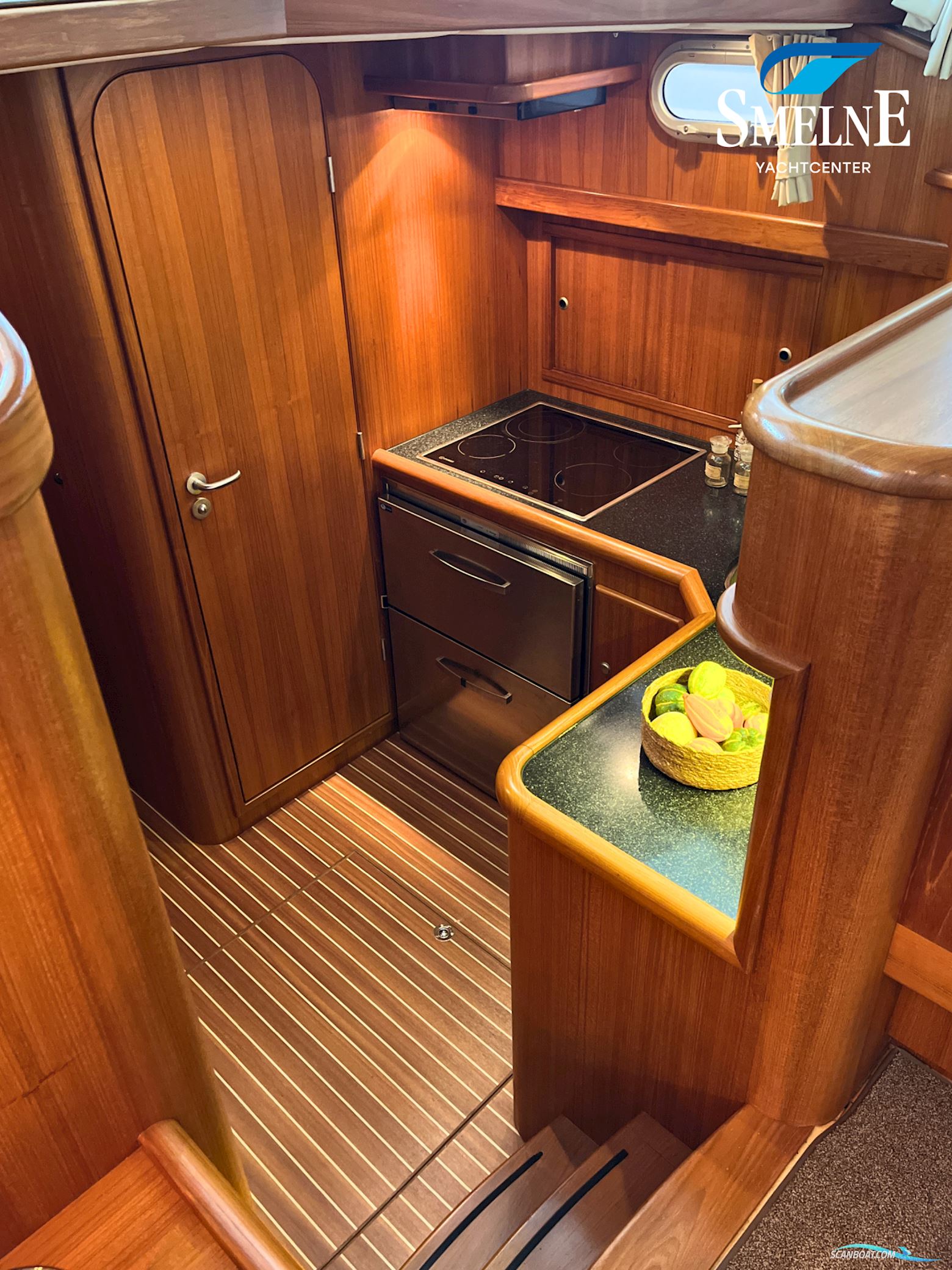 Dutch Yachting Group Dutchline Classic 42