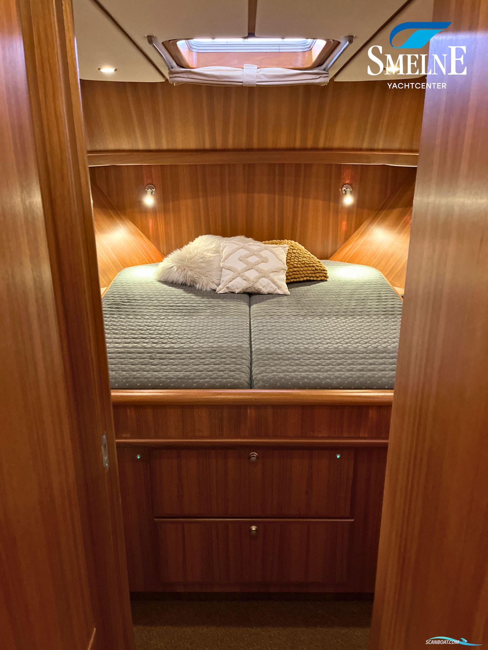 Dutch Yachting Group Dutchline Classic 42