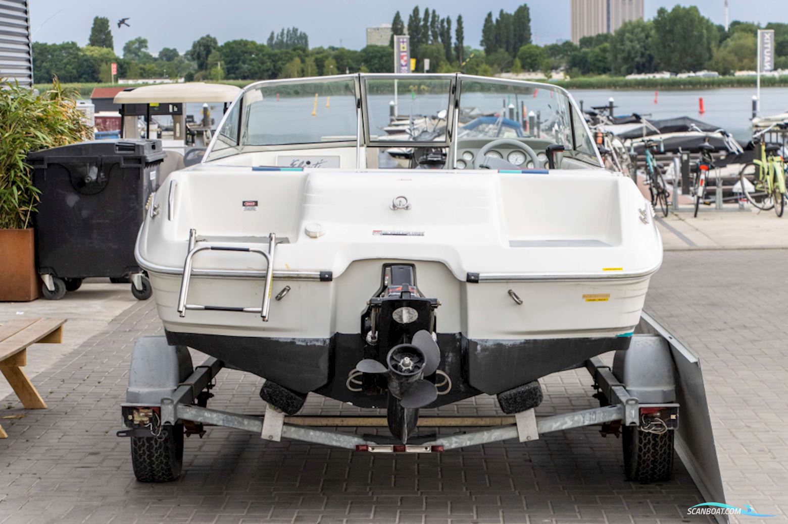 Dynasty 171 Elanti Bowrider