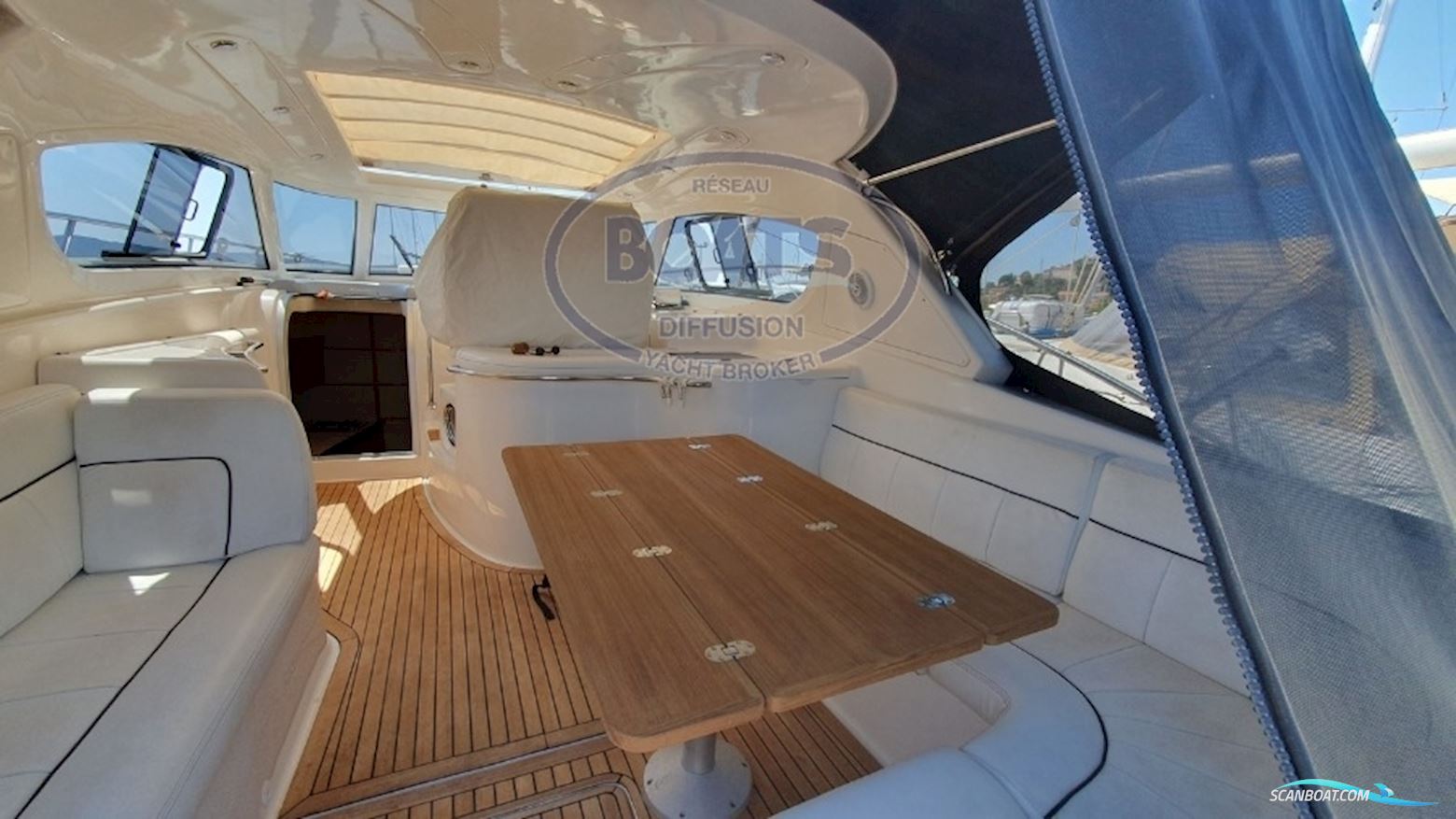 Elan Motorni Elan 42 HT