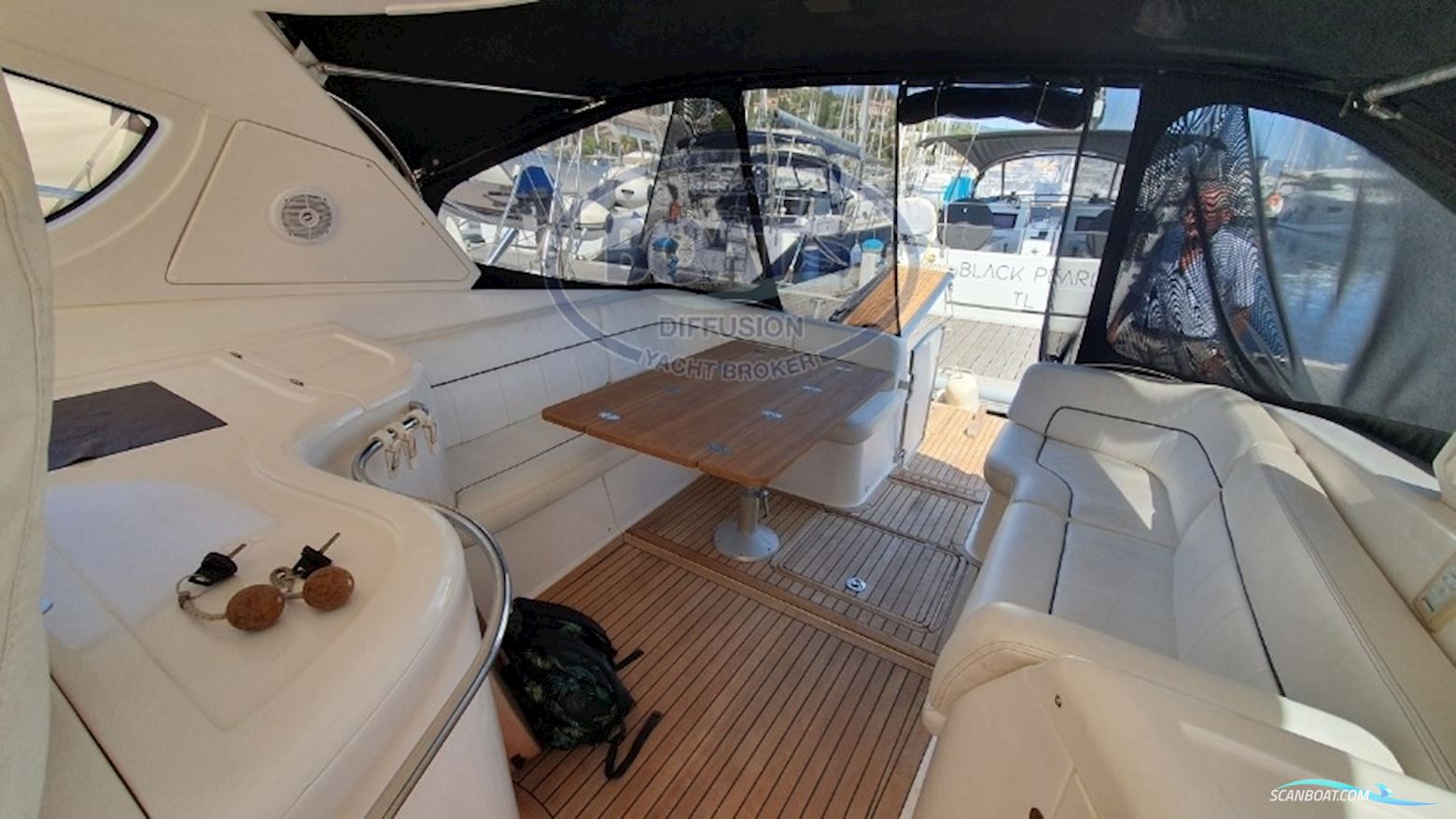 Elan Motorni Elan 42 HT