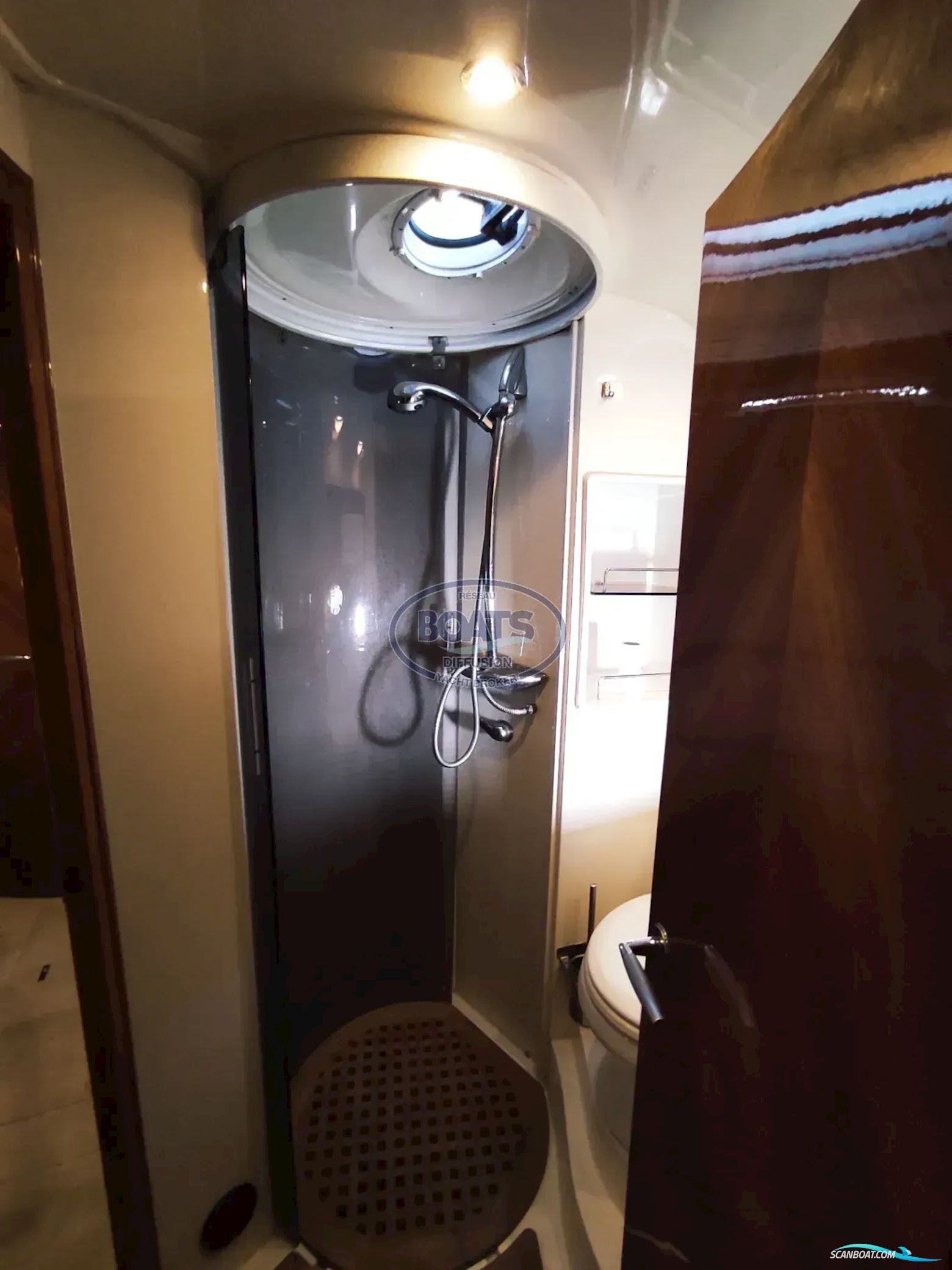 Elan Power Yachts ELAN Power 42 HT