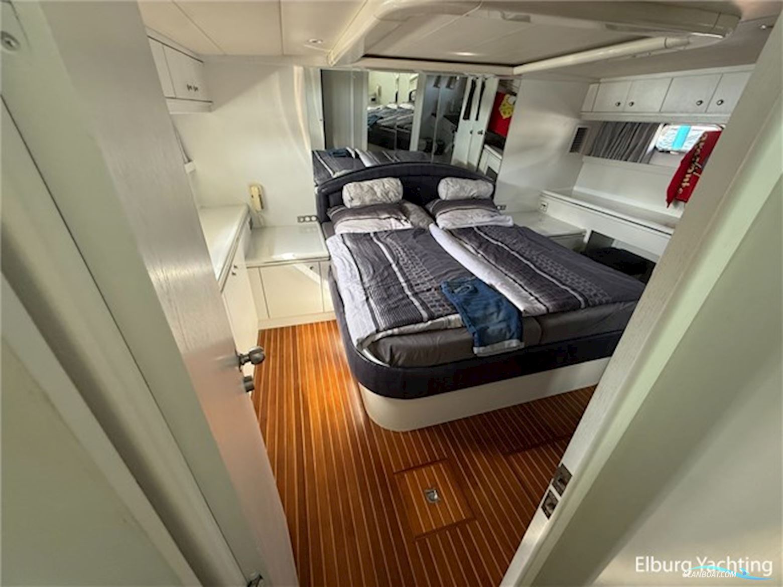 Elegance 53