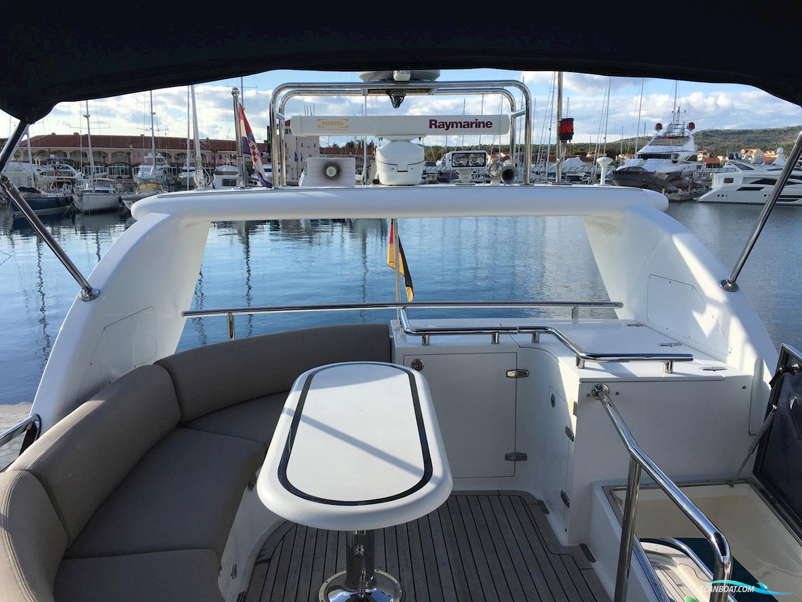 Elegance 54