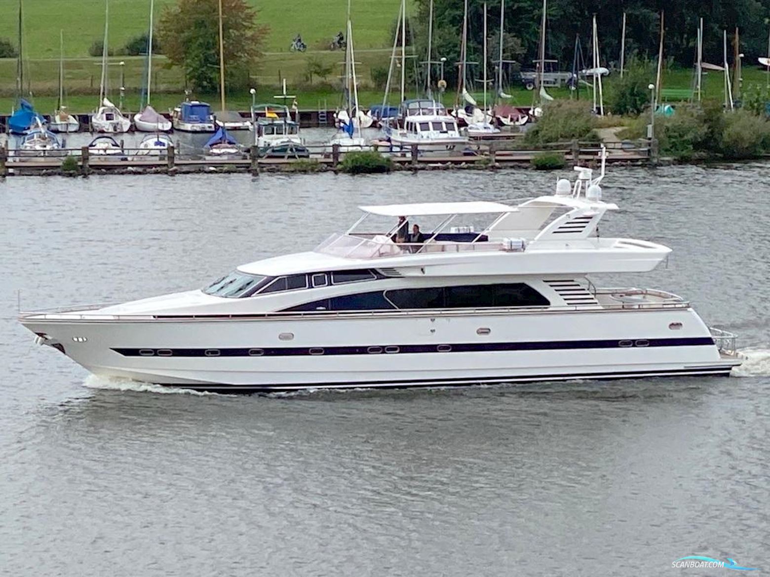 Elegance 82 S Motorboten 2001, met Caterpillar motor, Spain