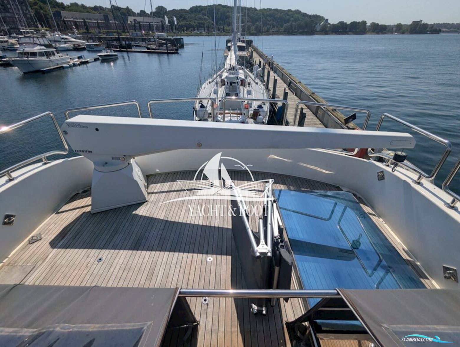 Elegance Yachts Elegance 72