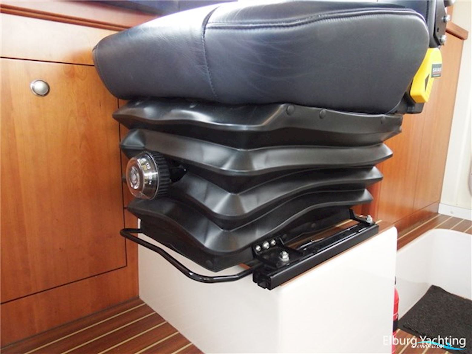 Elling E4 Ultimate - France Proof