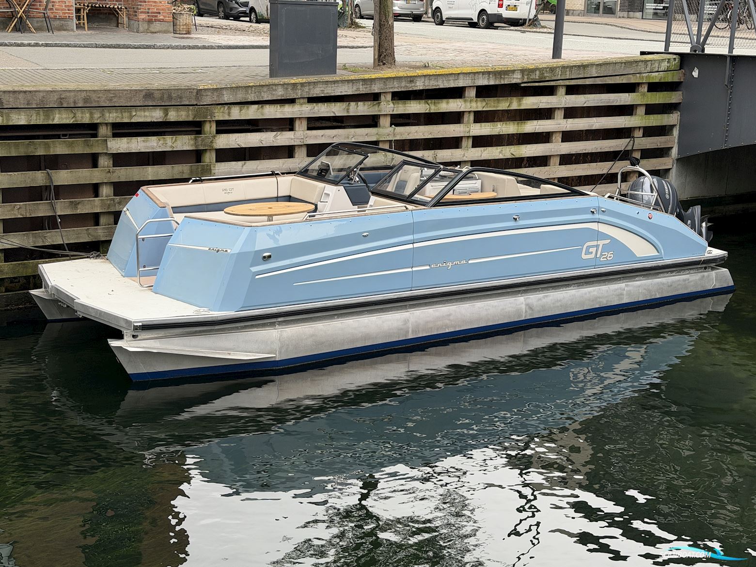 Enigma 26 GT Motorboten 2018, met Yamaha F115 motor, Denemarken