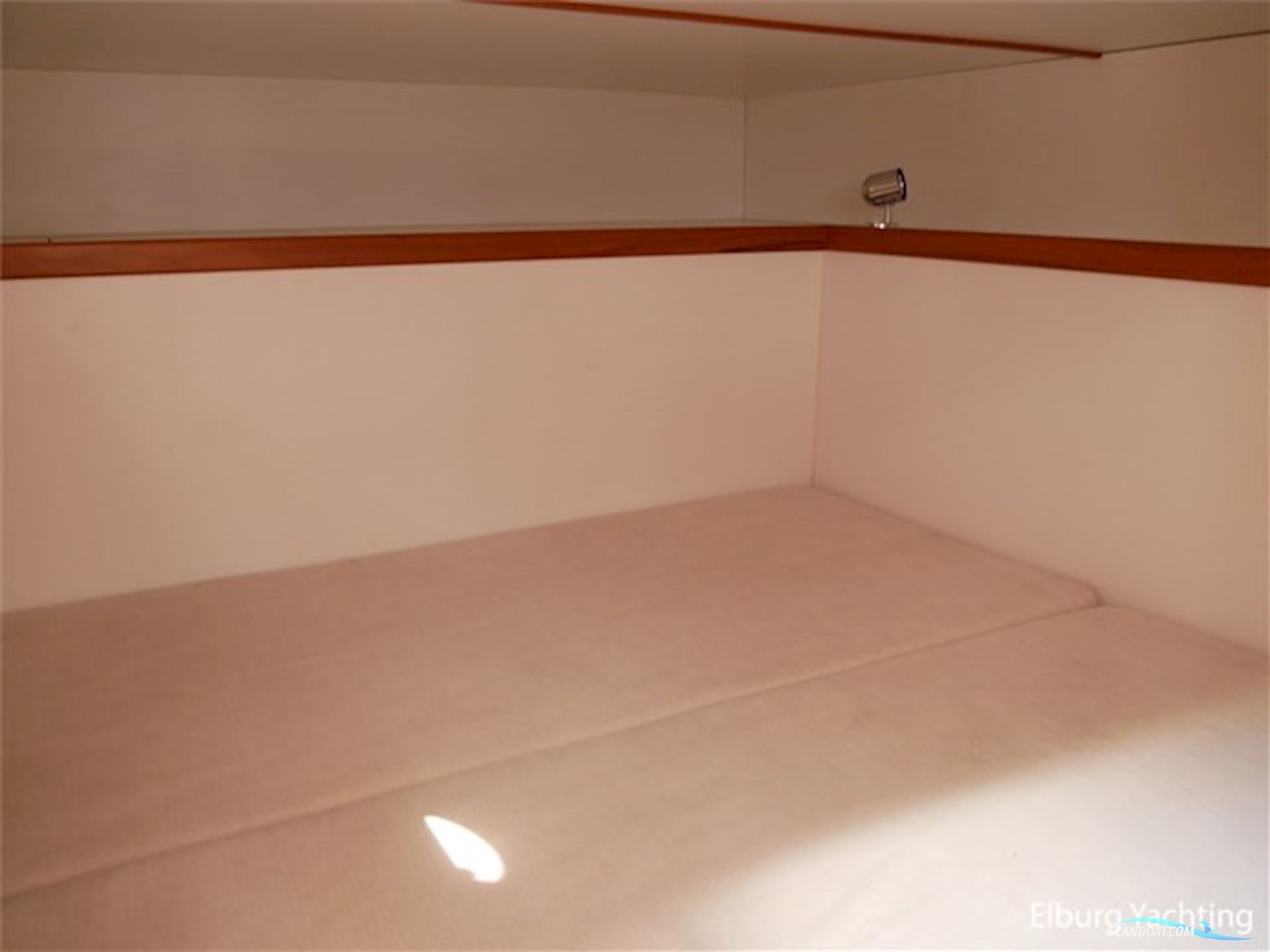 Euroship 33,3ft. Custombuilt Cabinsloep