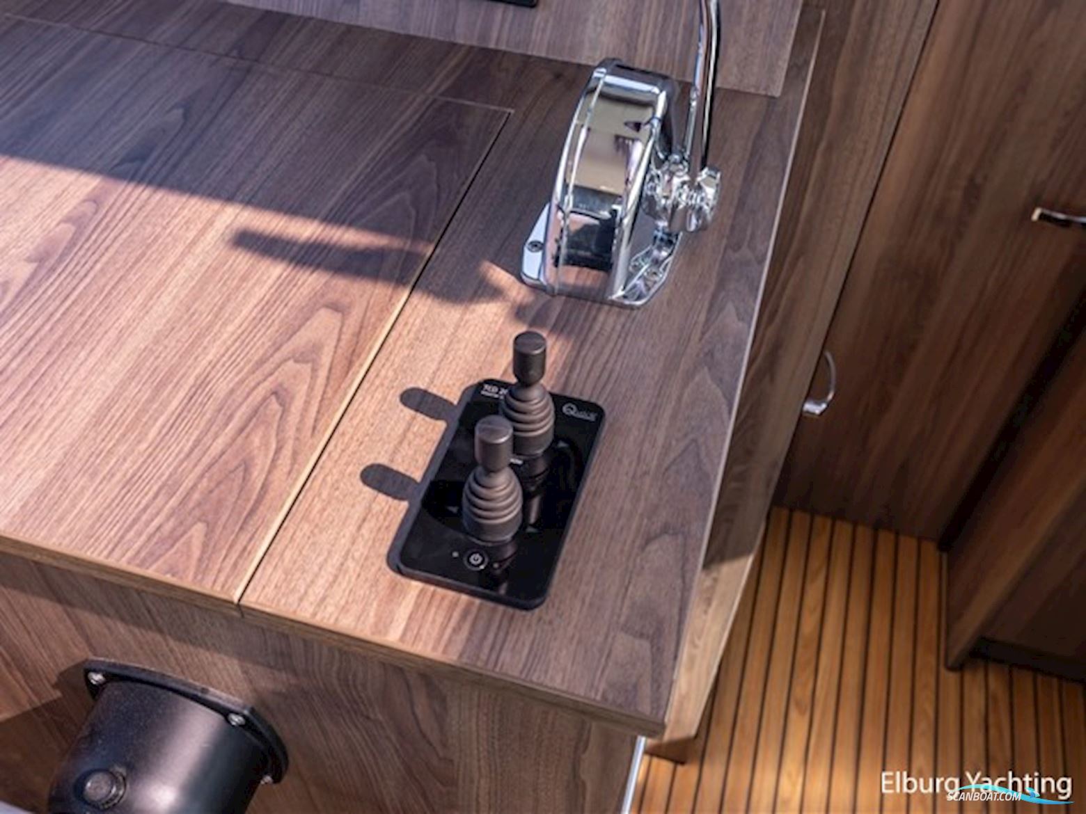 Excellent 1000 - Touring