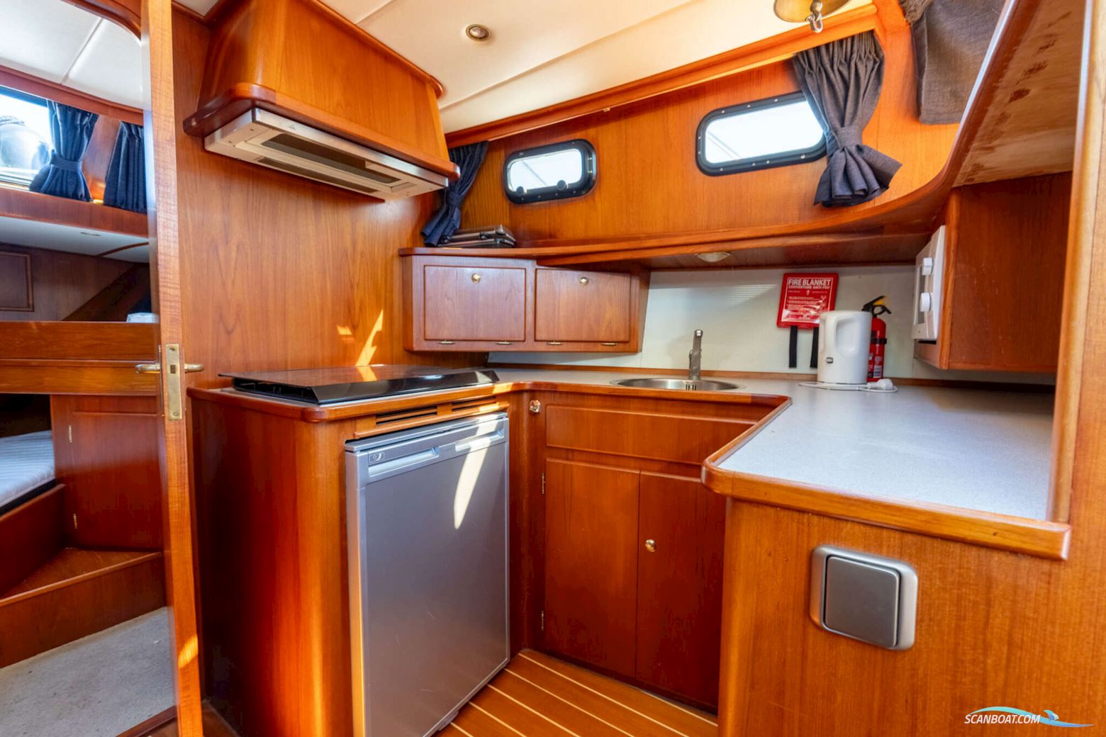 Explorer Classic 14.00 AK Cabrio