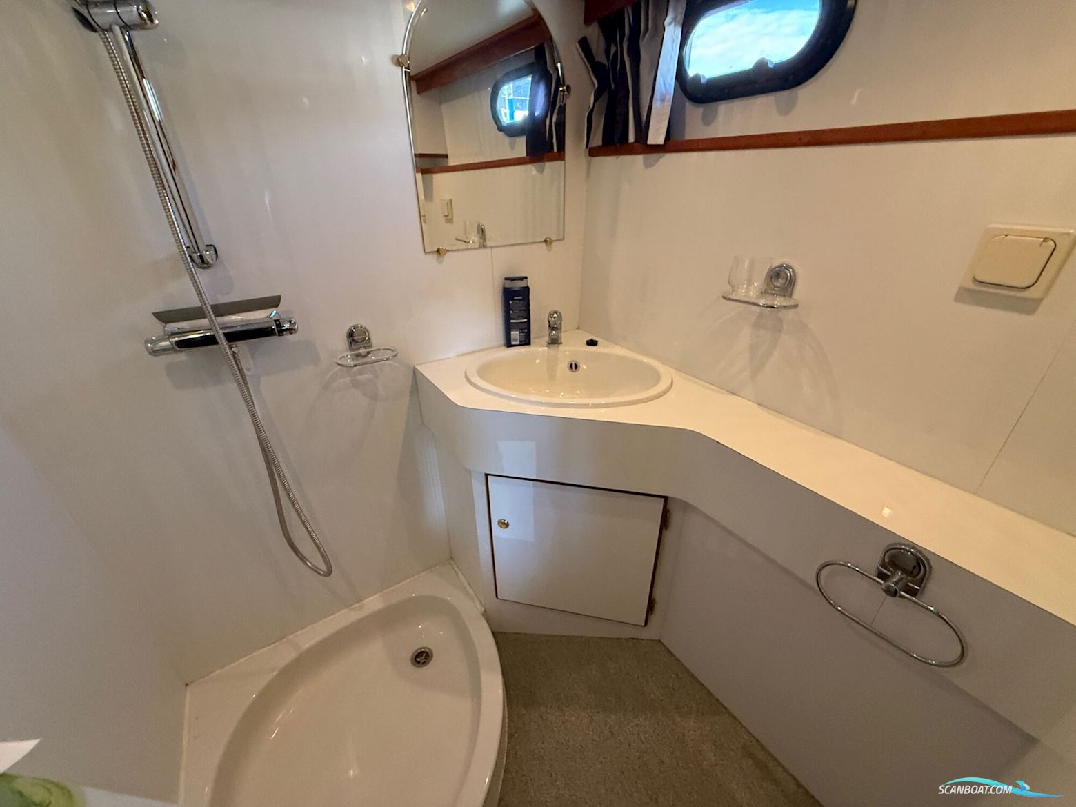 Explorer Classic 44 AK Cabrio