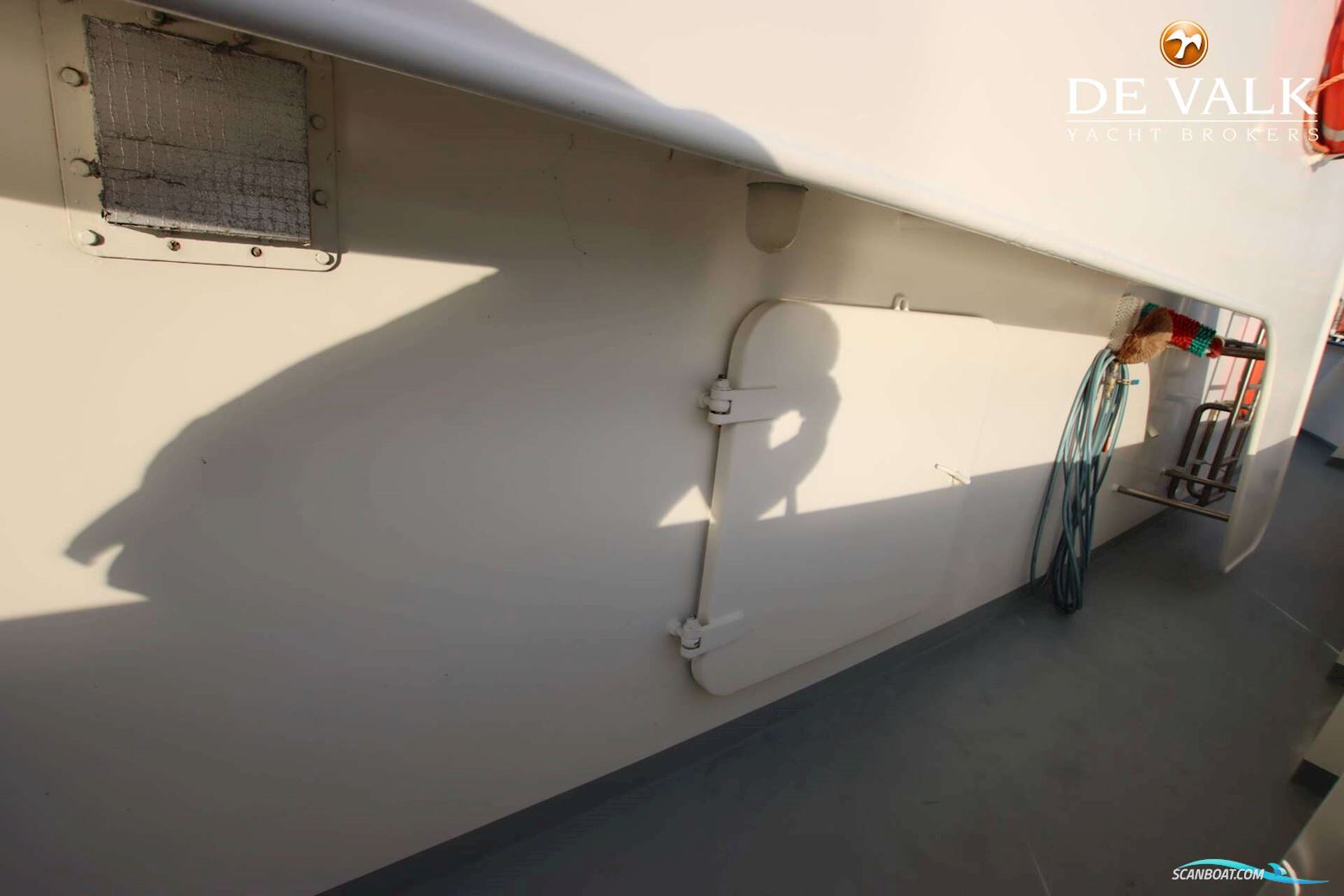 EXPLORER Motor Yacht