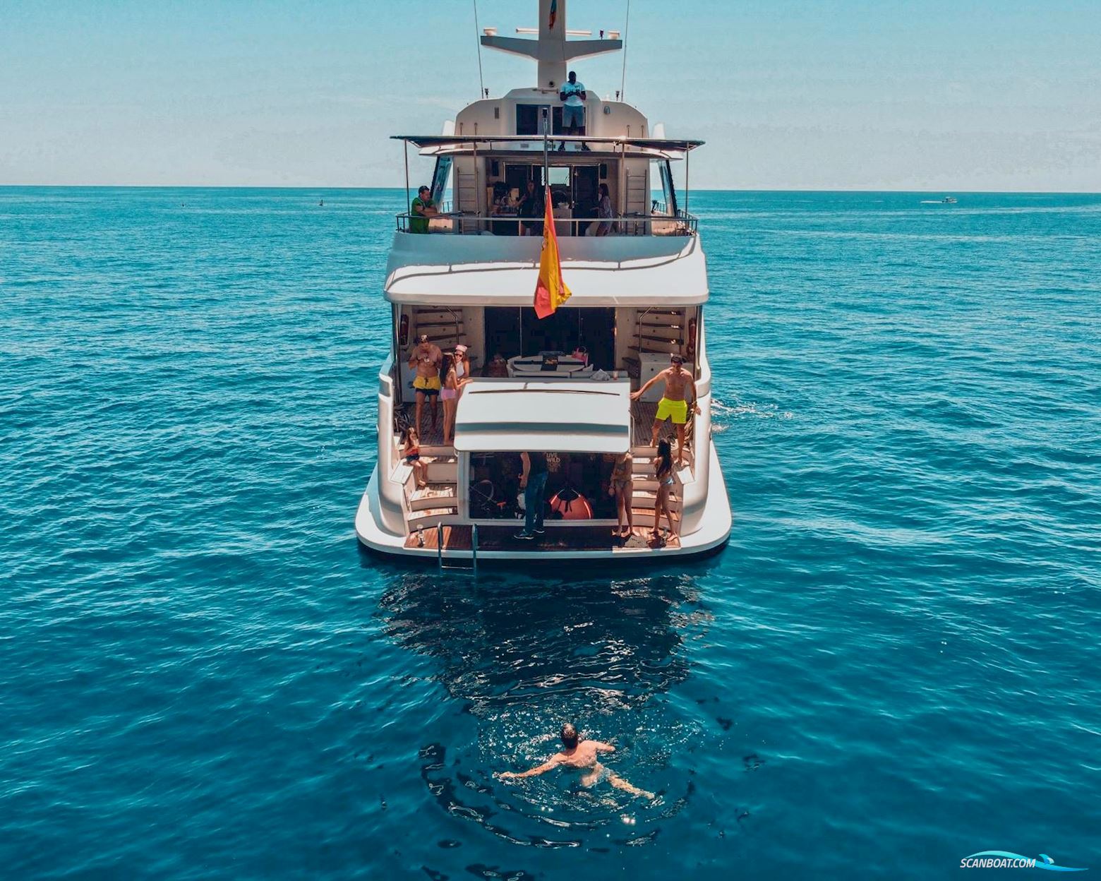 Explorer Yacht 92 Pro 50 Pax