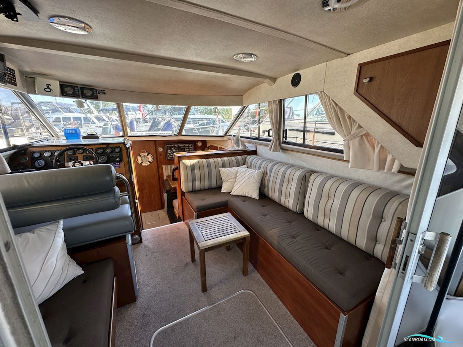 Fairline  31 Corniche