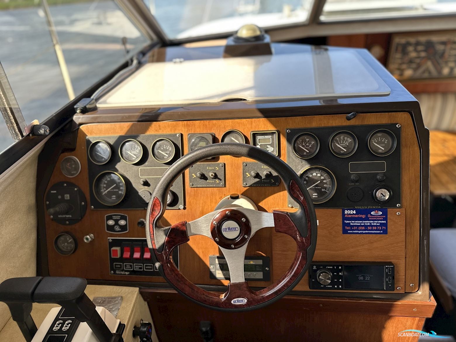 Fairline  31 Corniche