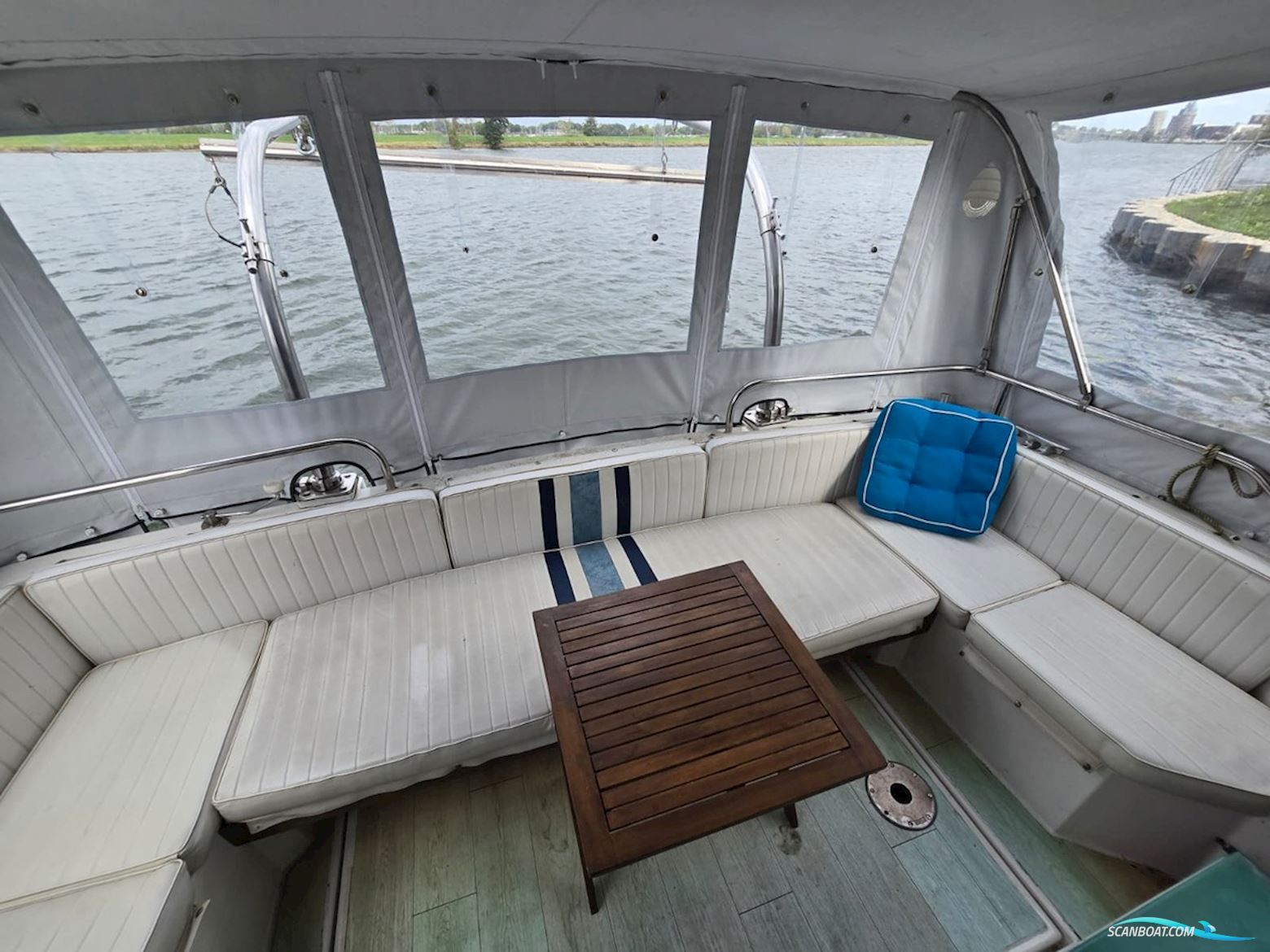 Fairline 31 Corniche