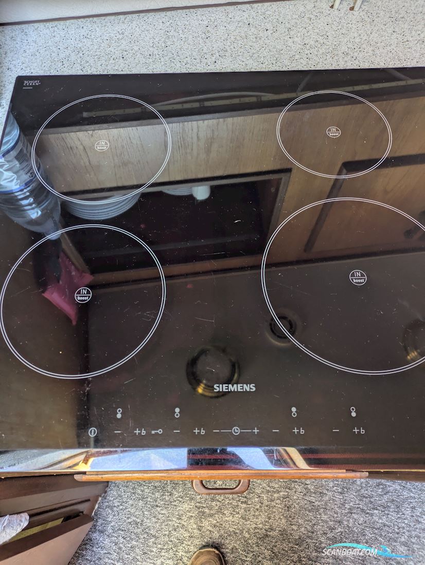 Fairline 31 Corniche