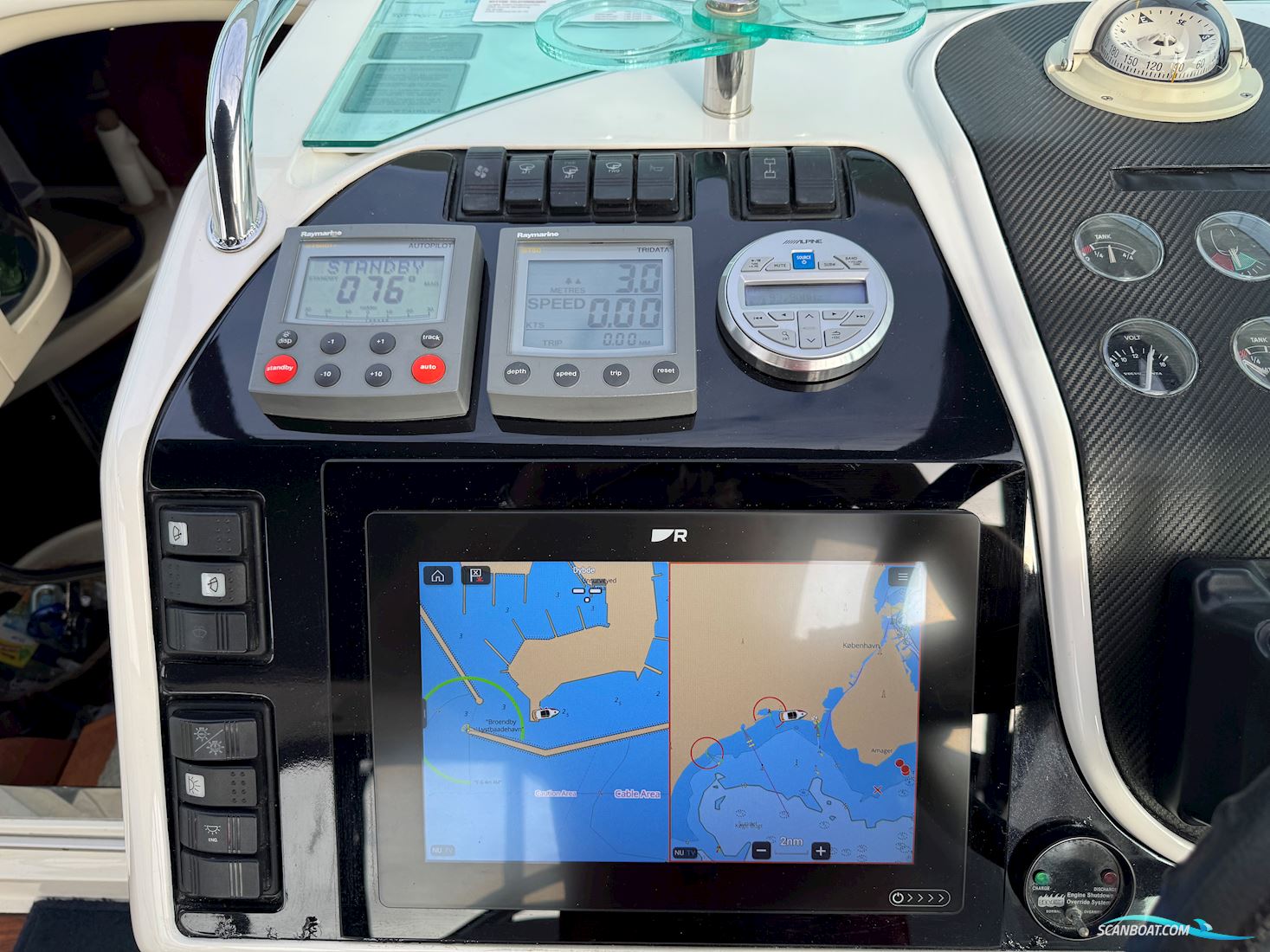 Fairline 43