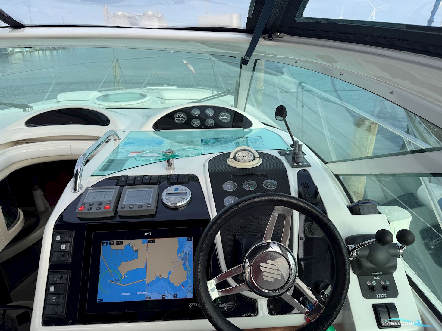 Fairline 43