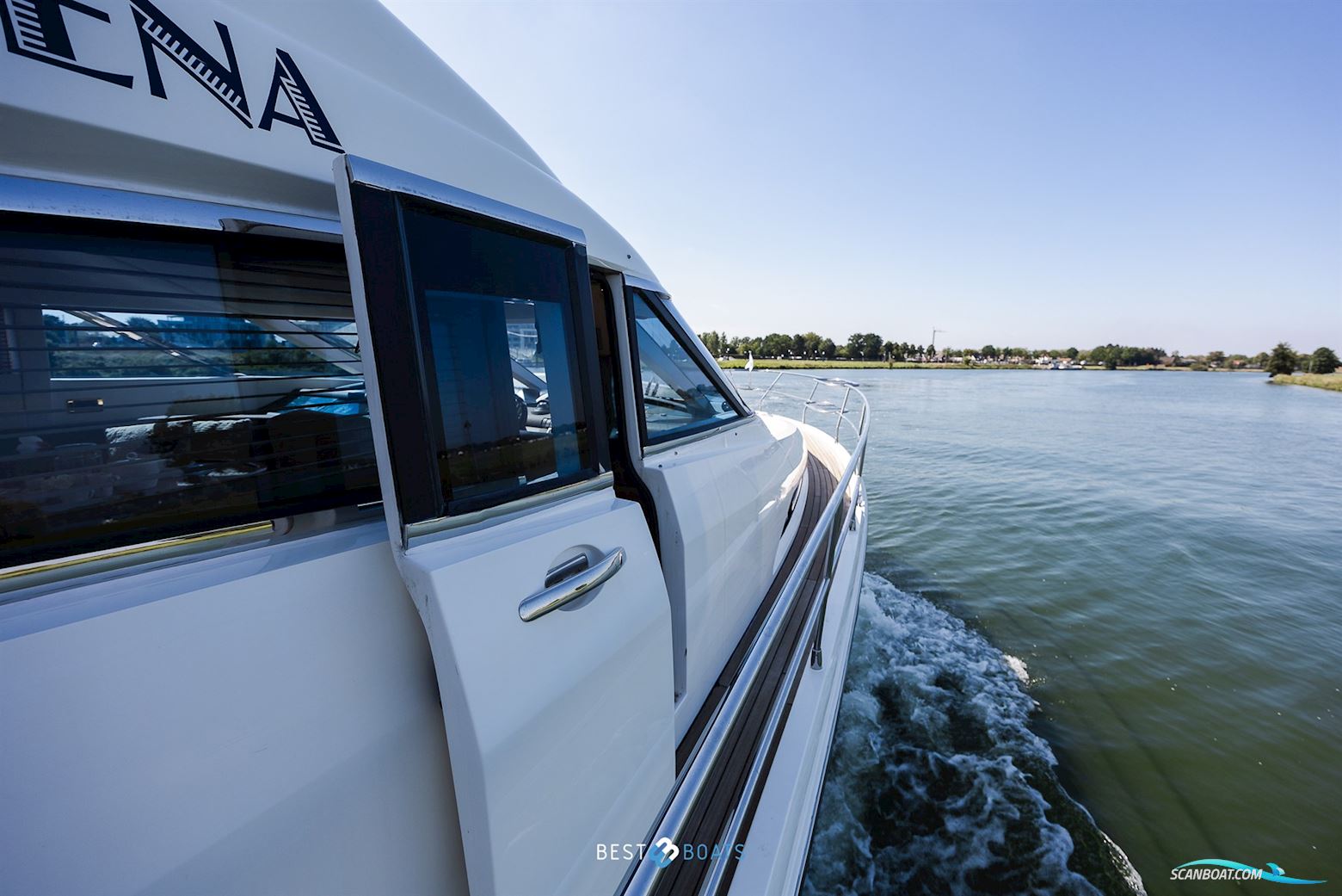 Fairline 58 Squadron