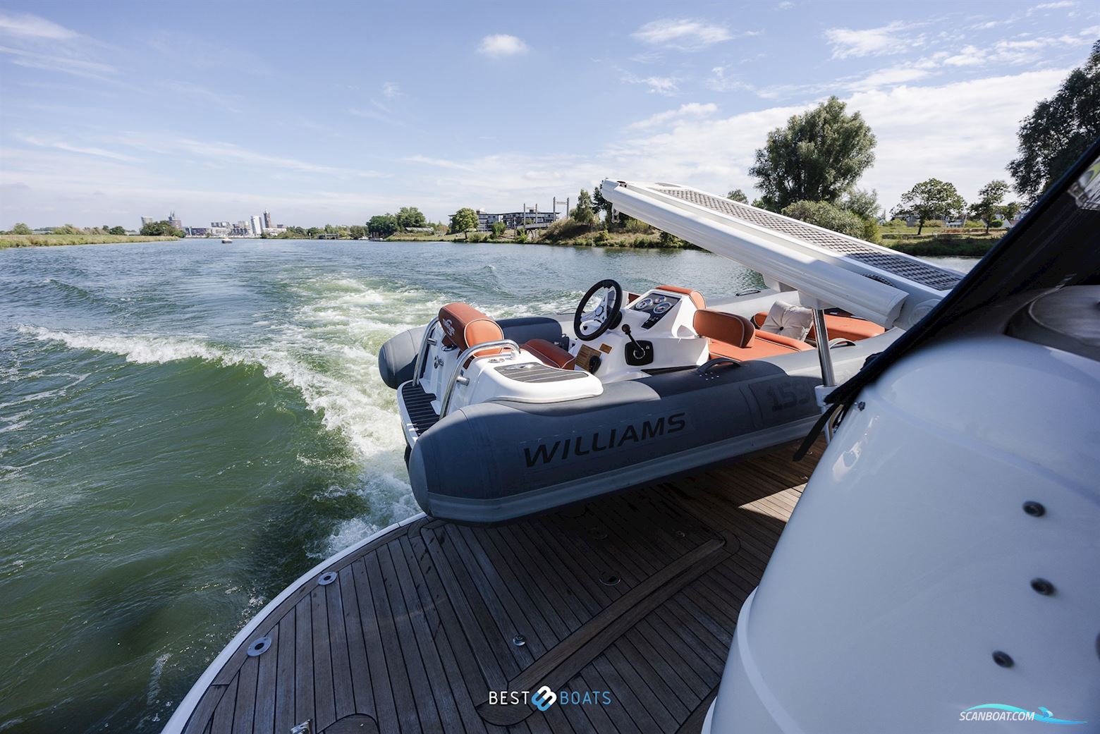 Fairline 58 Squadron