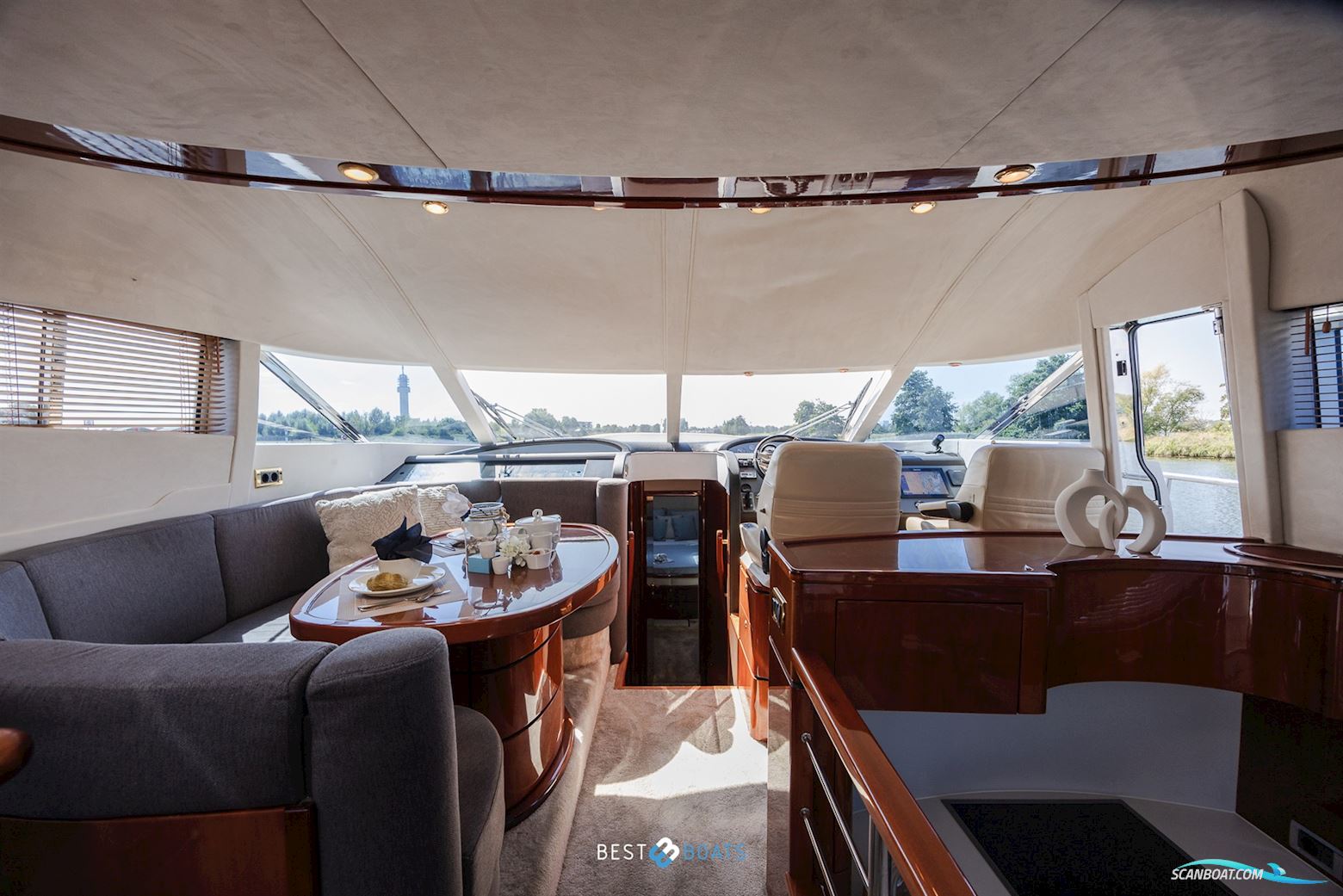 Fairline 58 Squadron