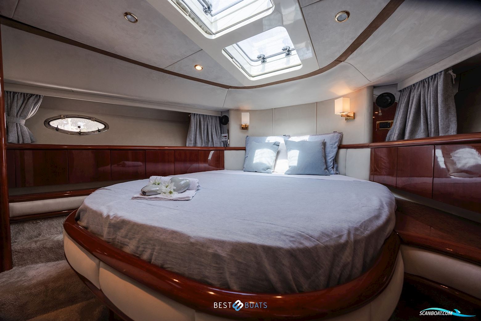Fairline 58 Squadron