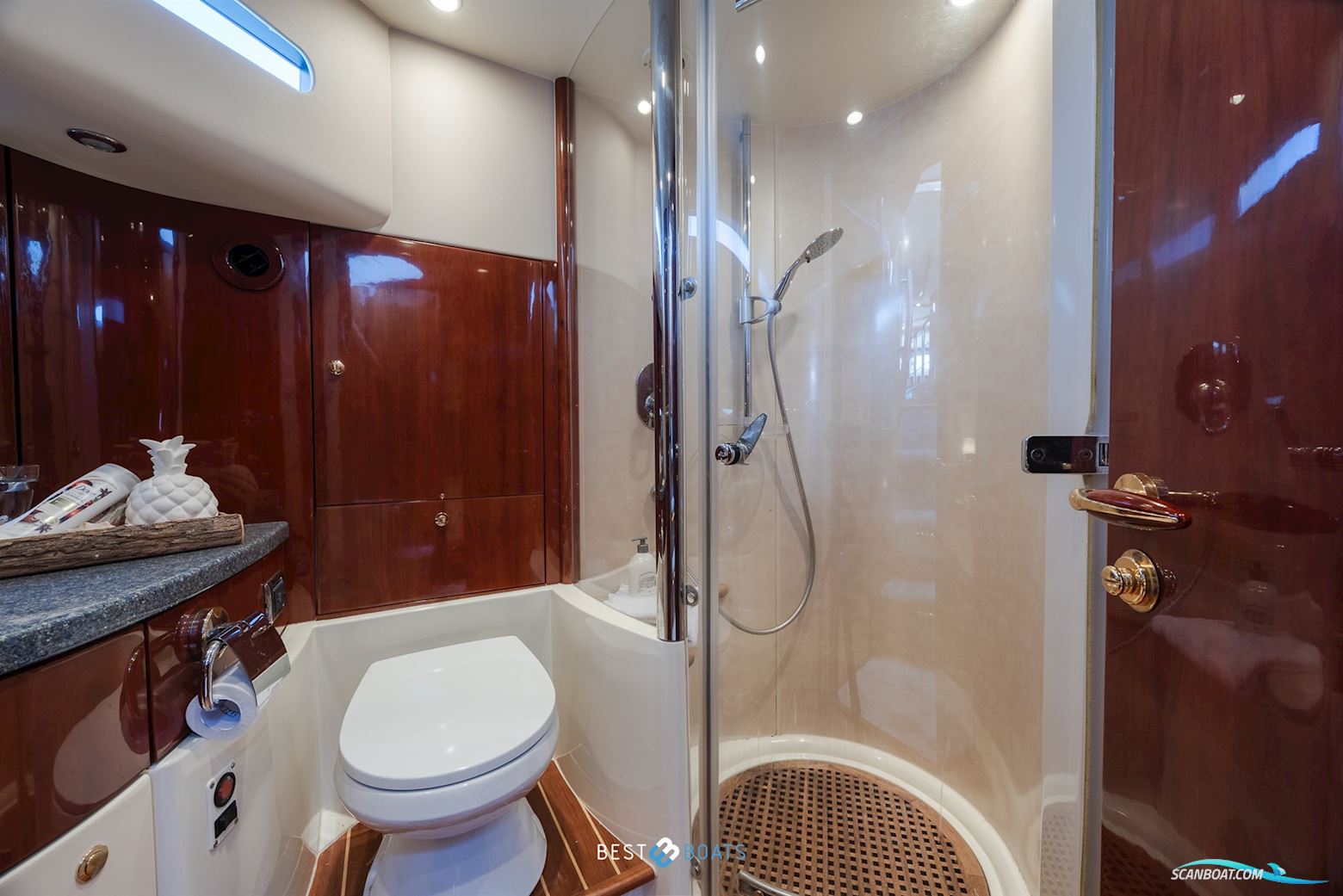 Fairline 58 Squadron