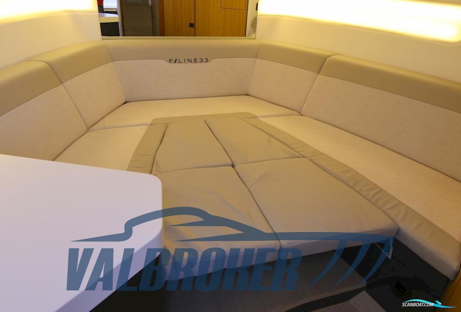 Fairline F-Line 33