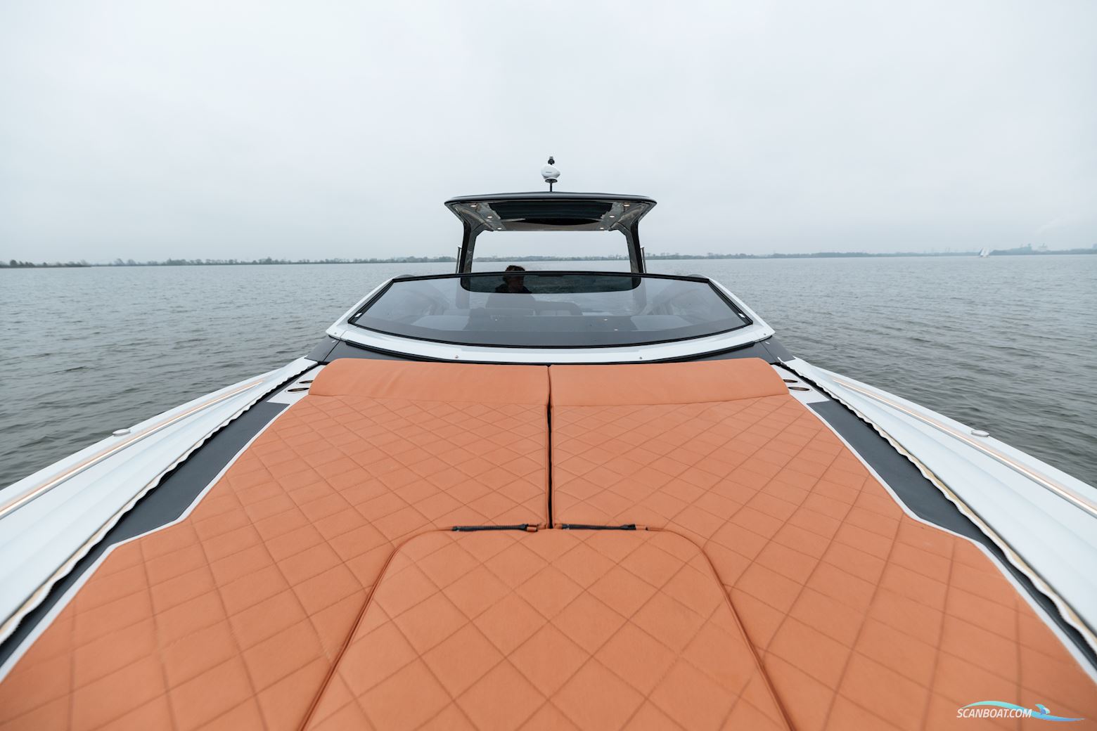 Fairline F Line 33