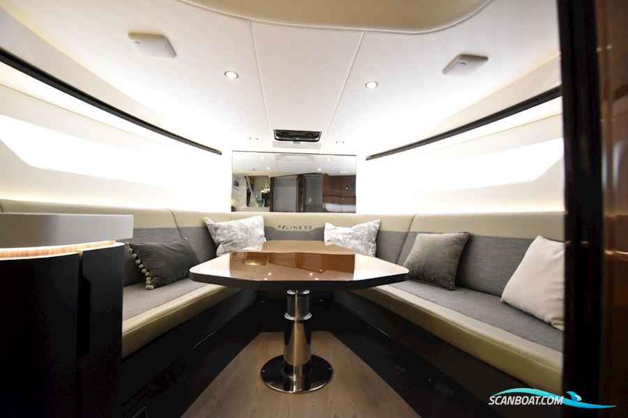 Fairline F//Line 33