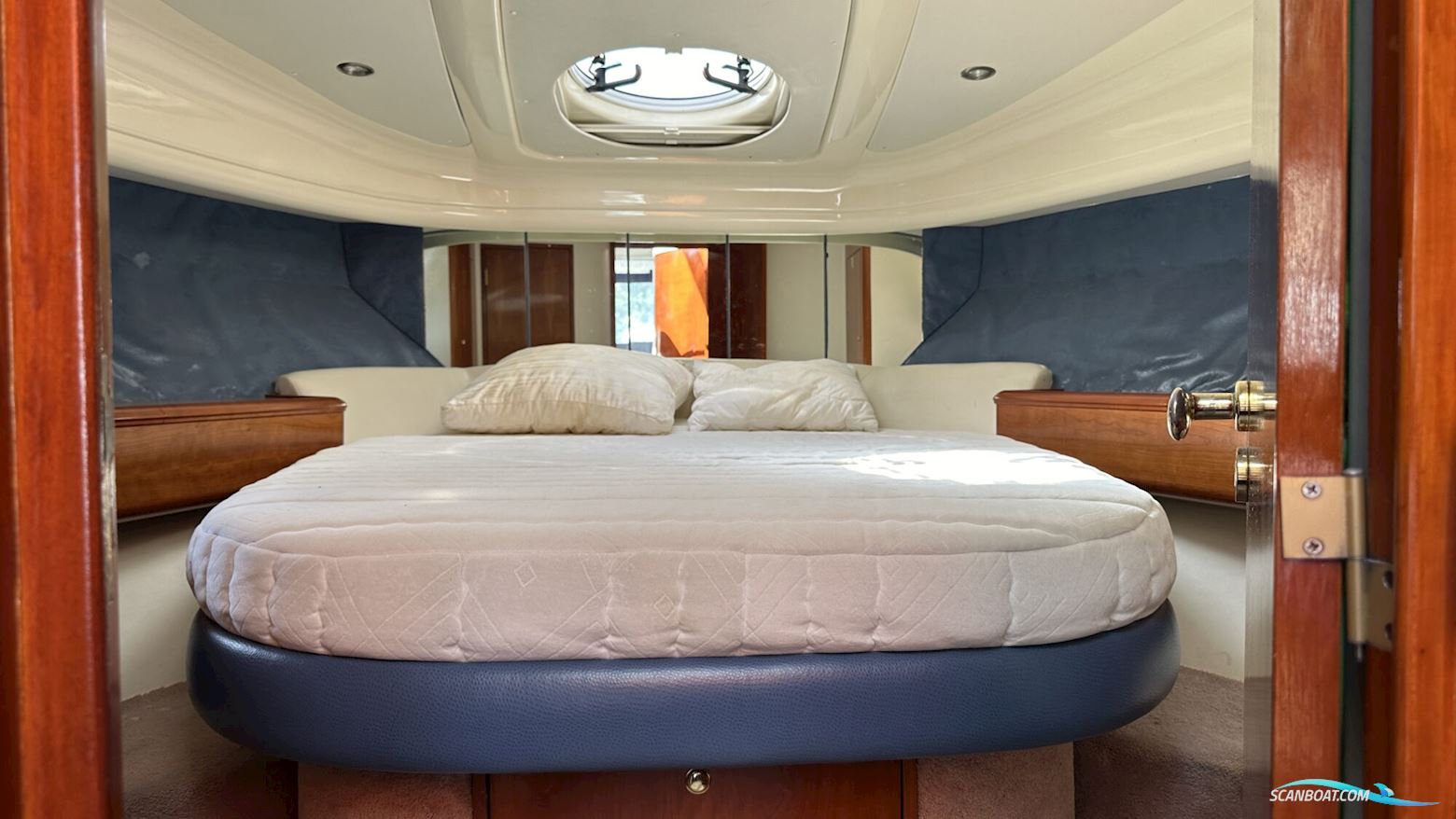 Fairline Phantom 40 Flybridge